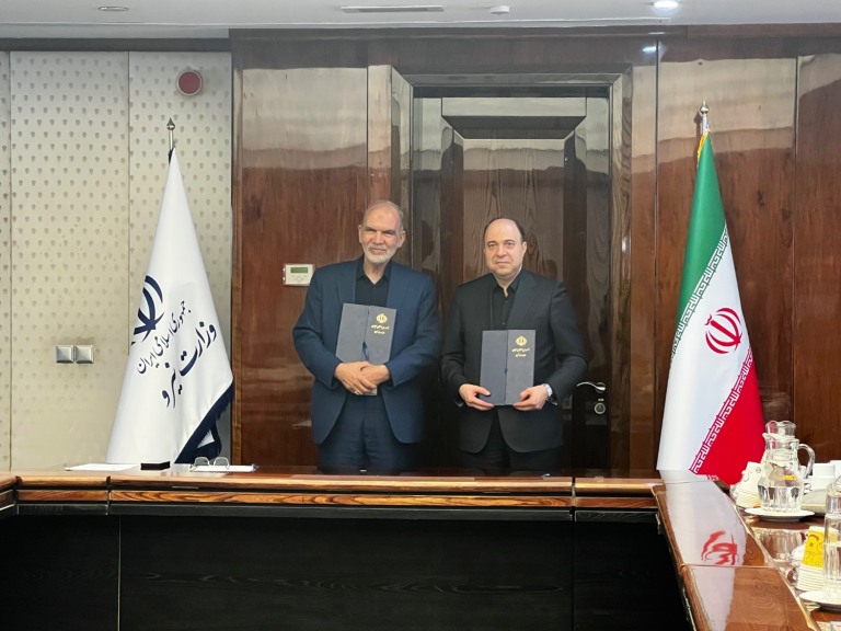 امضای تفاهمنامه همکاری میان انجمن بهرهوری ایران و وزارت نیرو