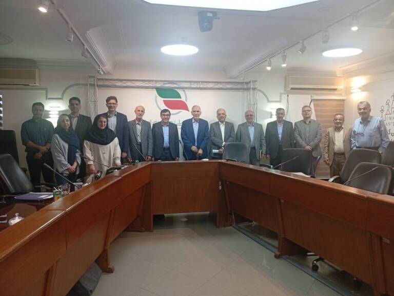 نشست راهبردی «معماری دوباره تاب‌آوری: واکاوی بهره‌وری آب و کشاورزی در افق پس از جنگ» 
